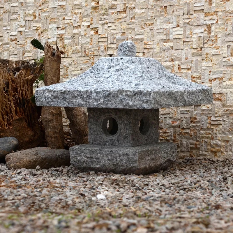 Oriental Rustic Japanese Stone Lantern Garden Ornament