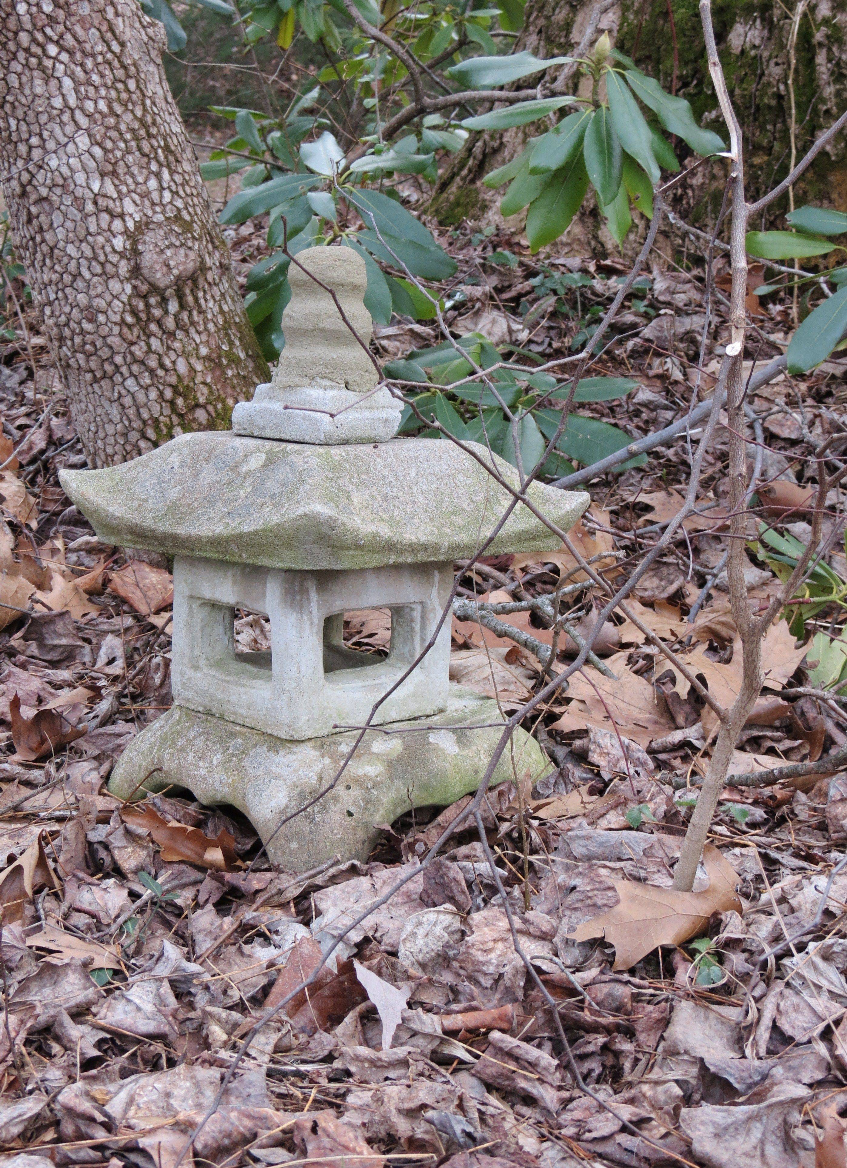 Small Japanese Garden Lanterns