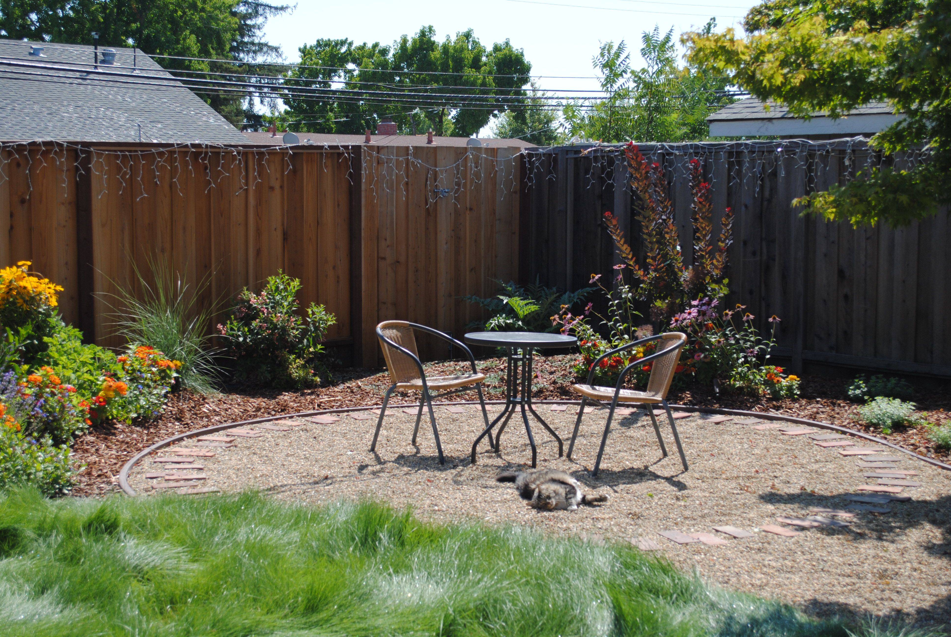 Backyard Gravel Garden Design Ideas
