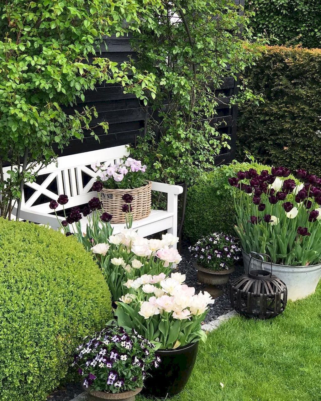 The Trendiest Spring Backyard Design Ideas