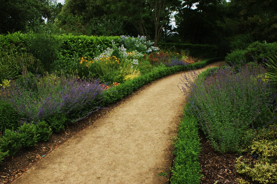 Landscaping With Rocks