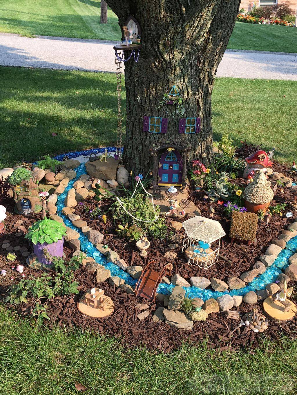 River Rock Garden Ideas