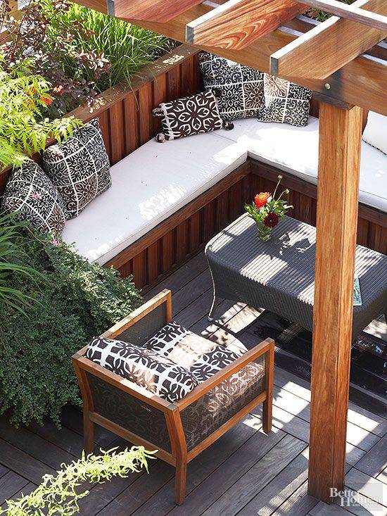 Beautiful Rounded Wooden Bench Ideas