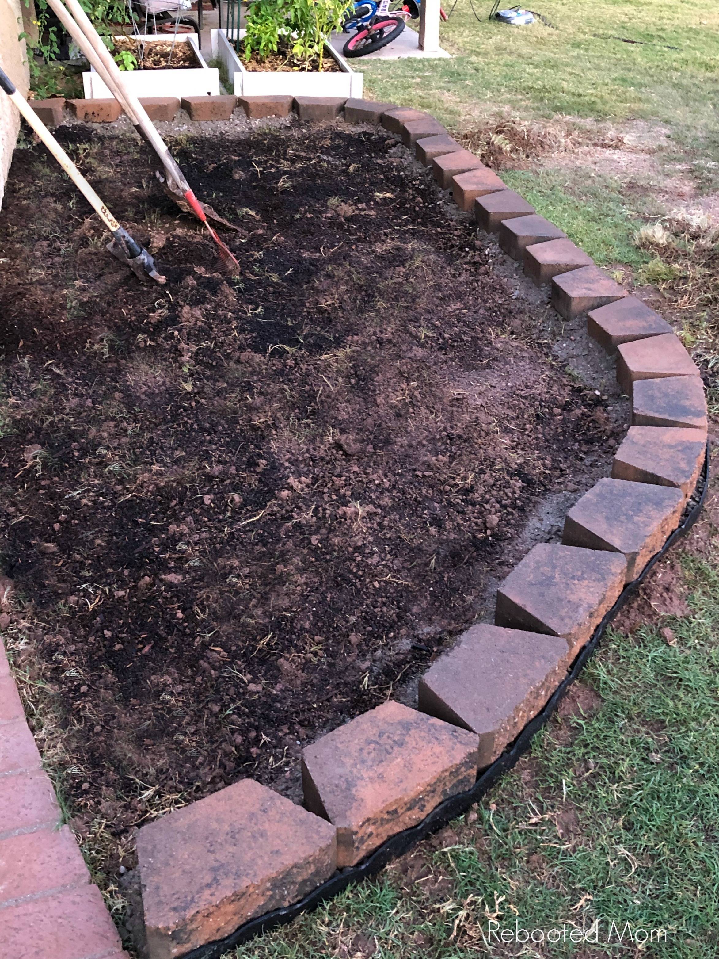 22 Decorative Garden Edging Ideas You Should Look SharonSable