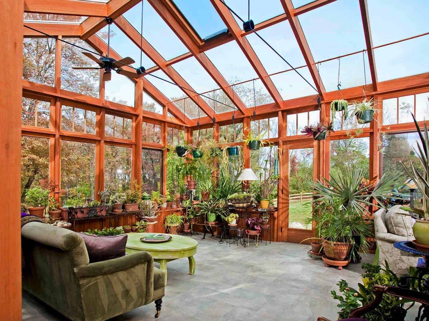Stunning Greenhouse Indoor Design Ideas