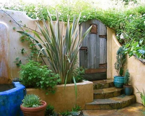 Mexican Colonial Hacienda Style Courtyard Garden