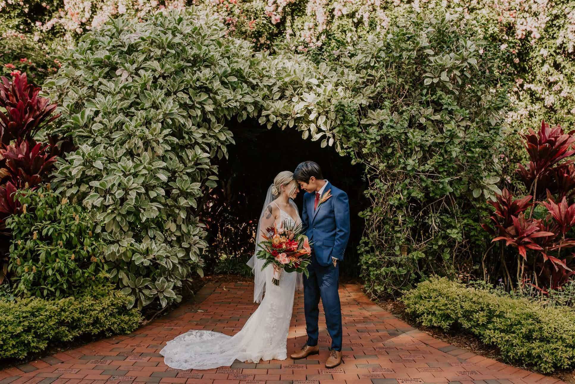 Bright Sunken Gardens Wedding