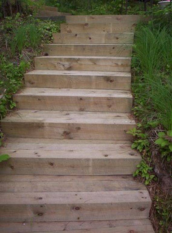 Simple And Affordable Wooden Garden Path Ideas