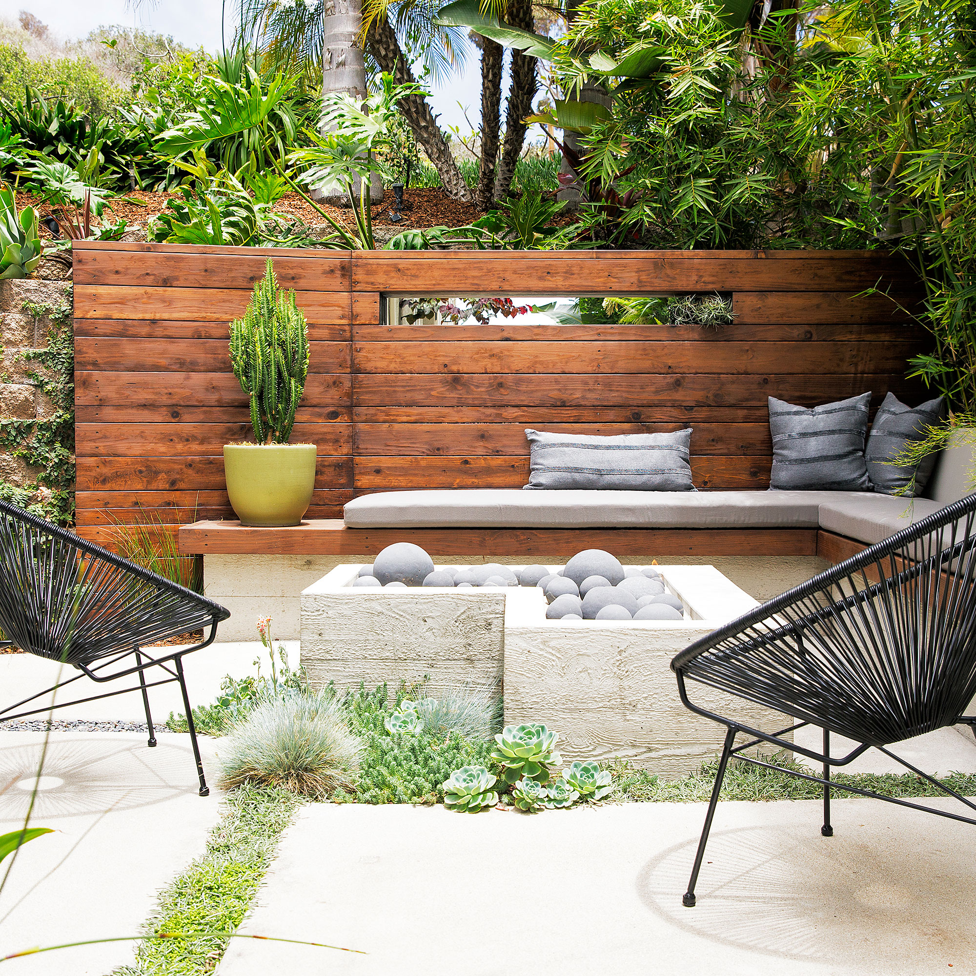 Backyard Retaining Wall Ideas And Terraced Gardens Photos Home