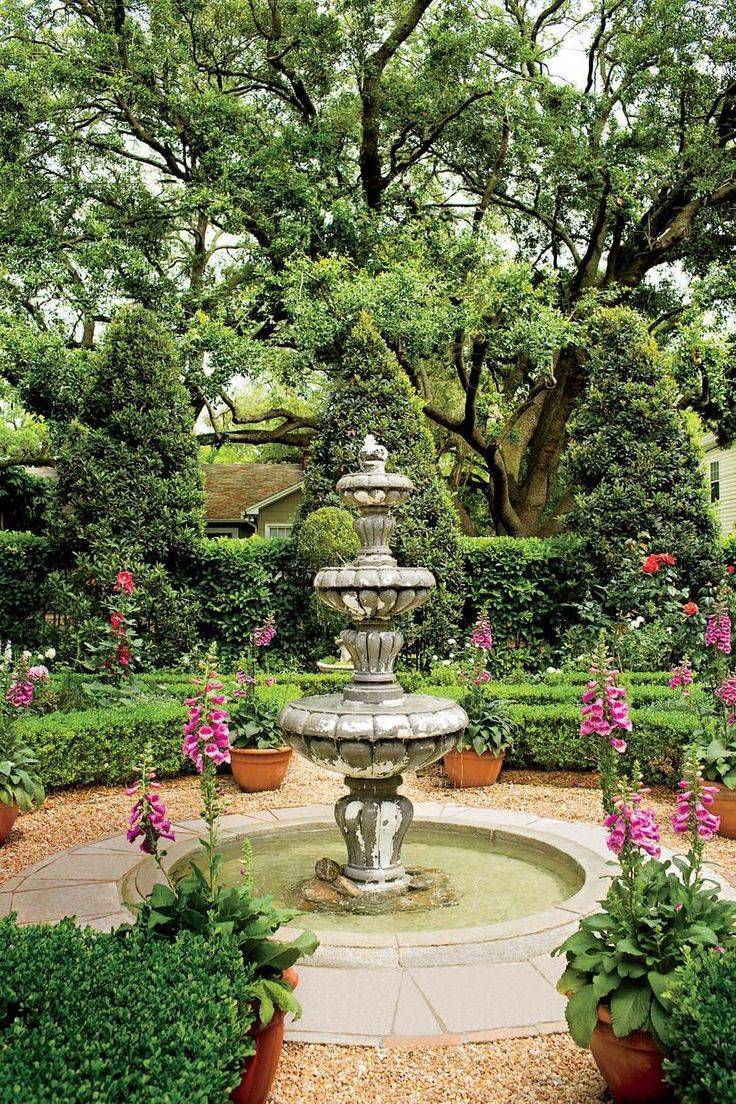 Formal Garden Fountain Traditional Landscape Chicago