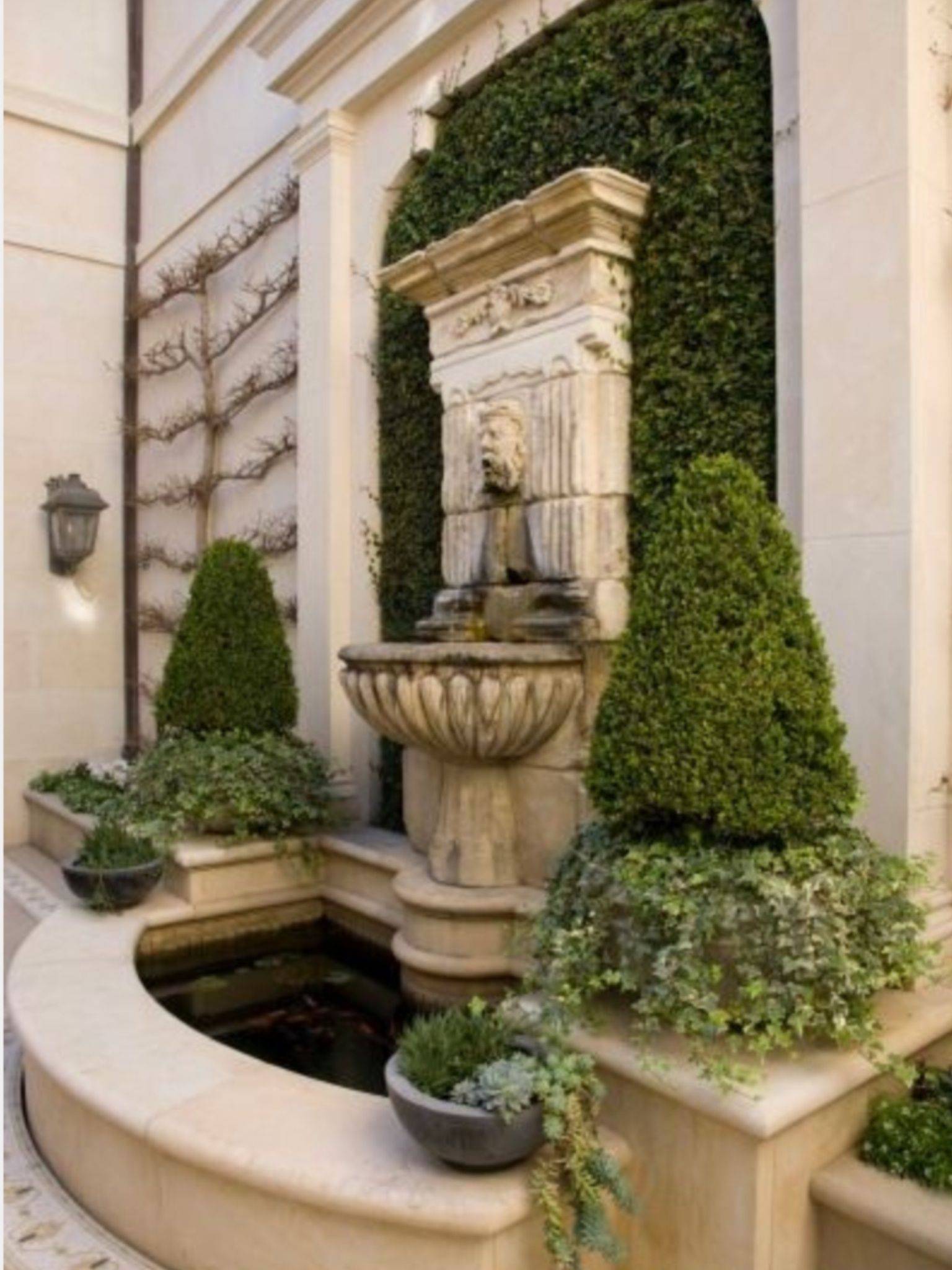 Garden Fountains A Private Sanctuary Courtyard Gardens Design