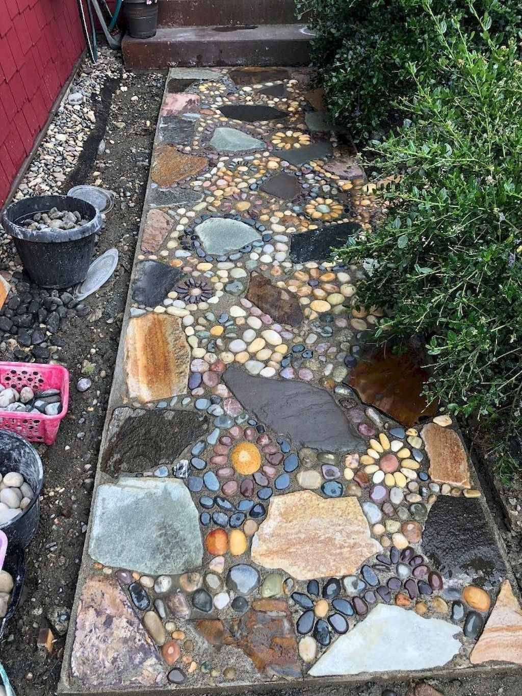 Top Garden Stepping Stone Ideas