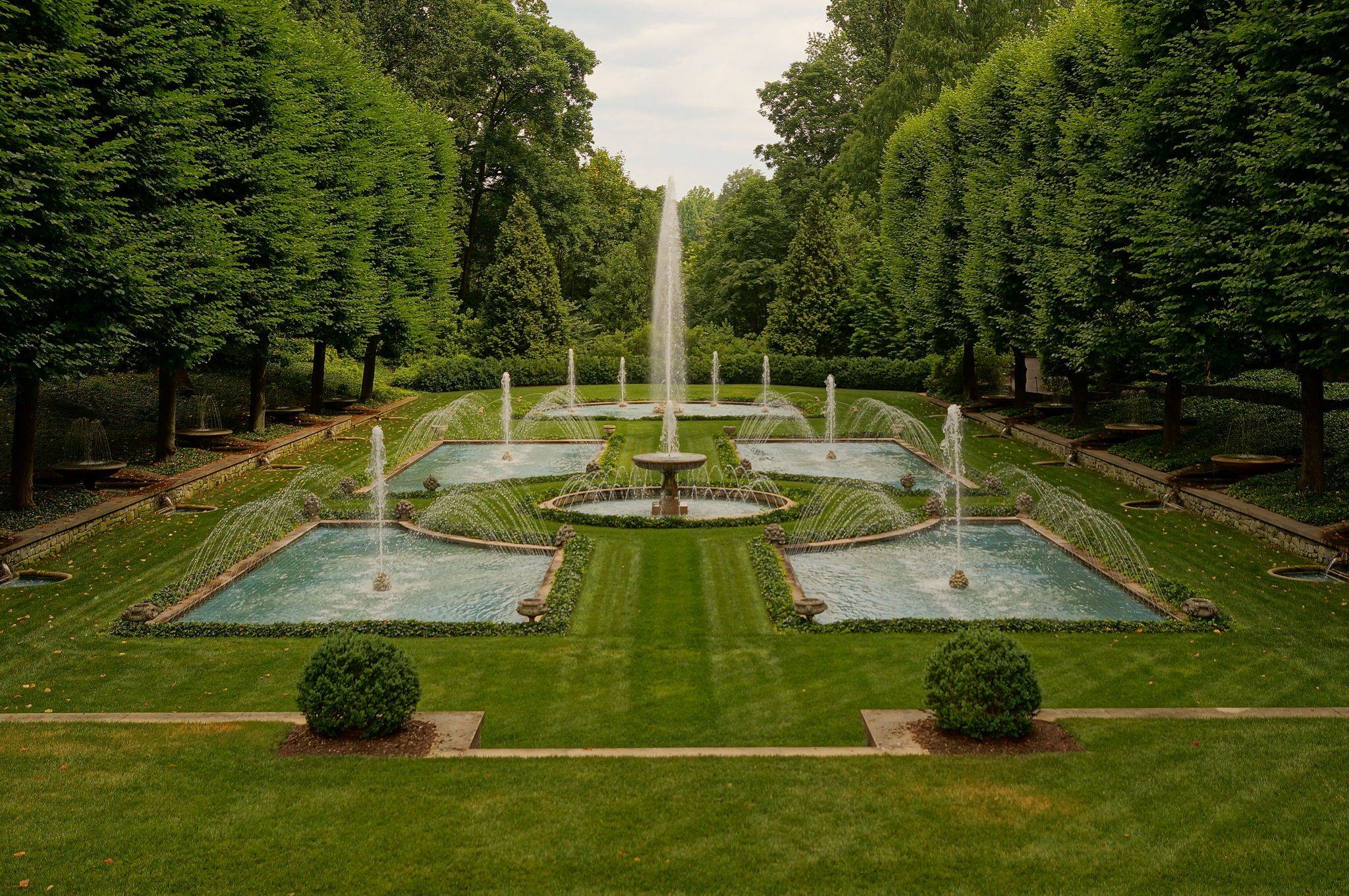 Colored Fountains