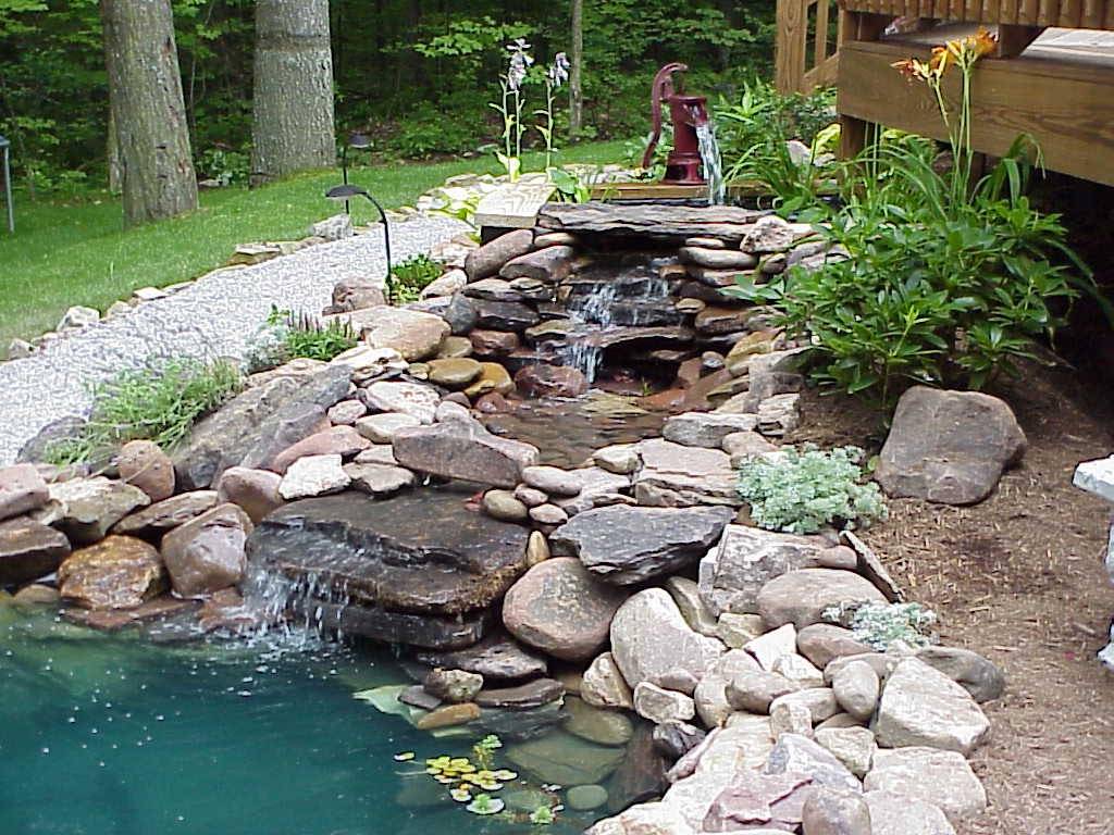 Awesome Backyard Pond And Water Feature Landscaping Design Ideas