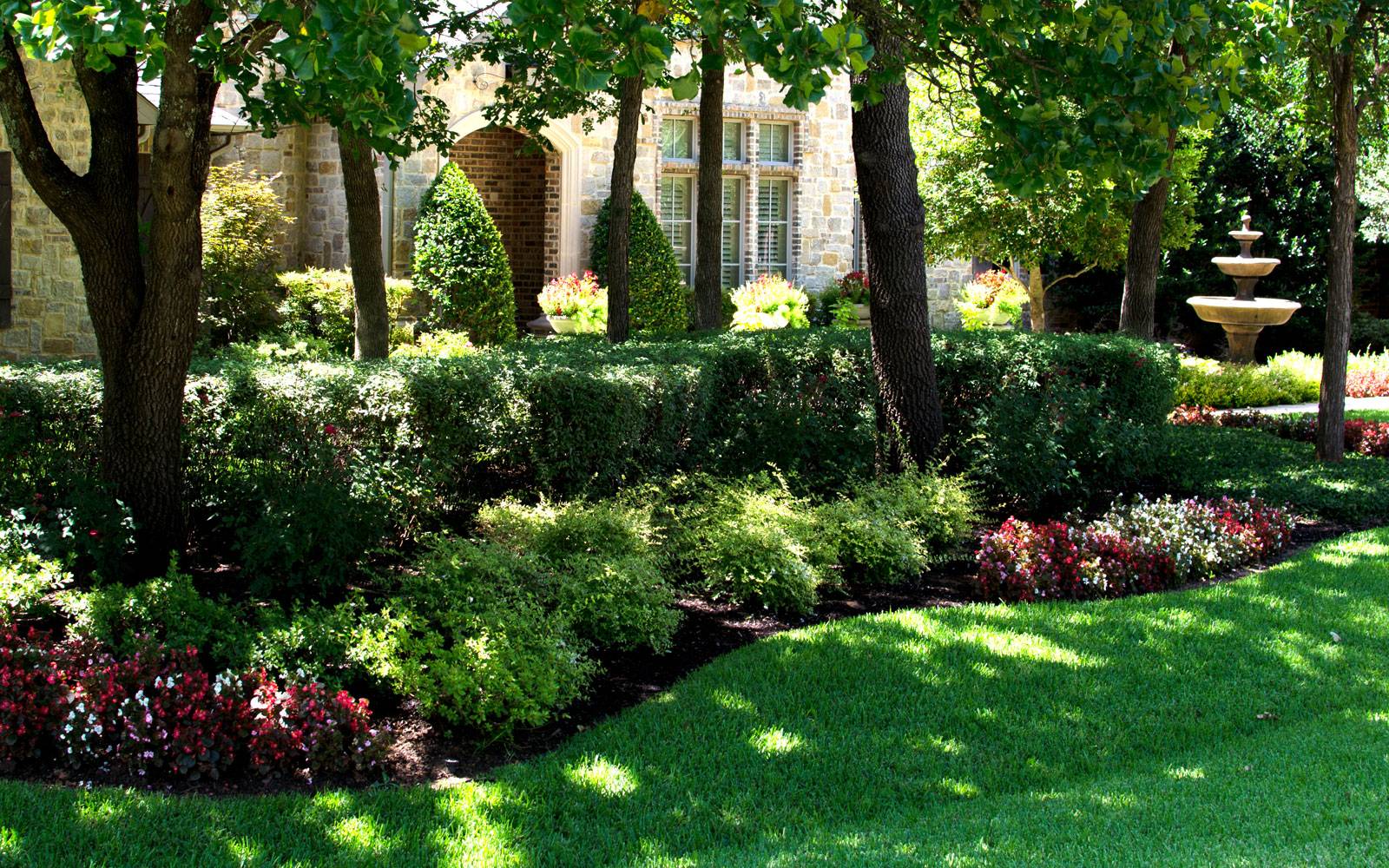 Inexpensive But Innovative Backyard Garden Landscaping Ideas