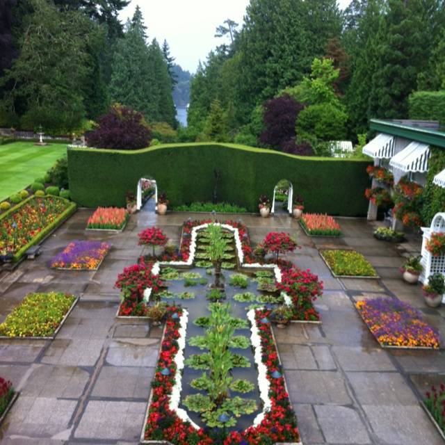 Butchart Gardens Entrance Garden Entrance
