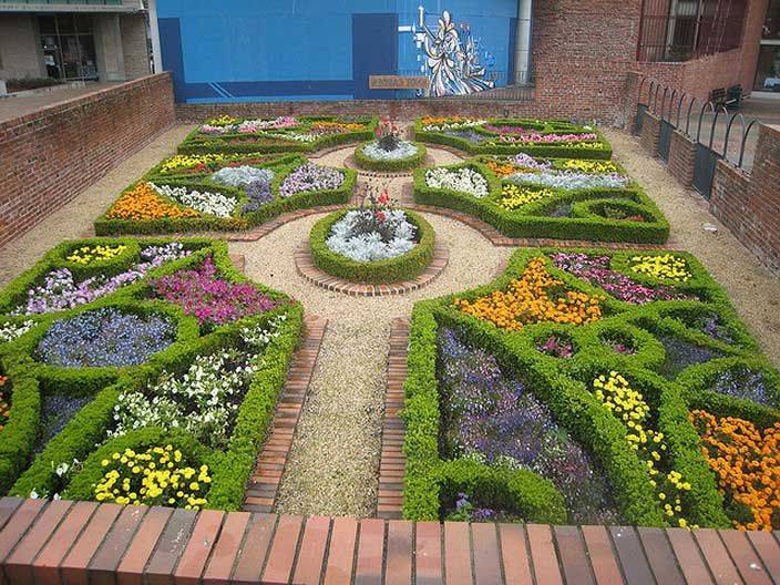 Charming Garden
