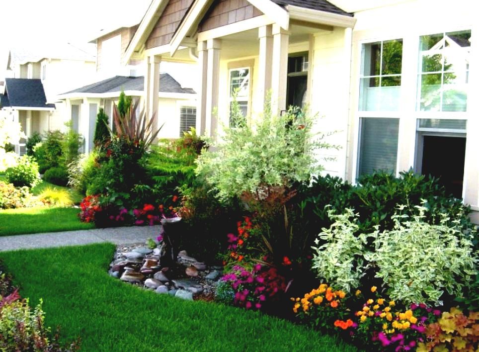 Interesting Long Driveway Landscaping Design Ideas