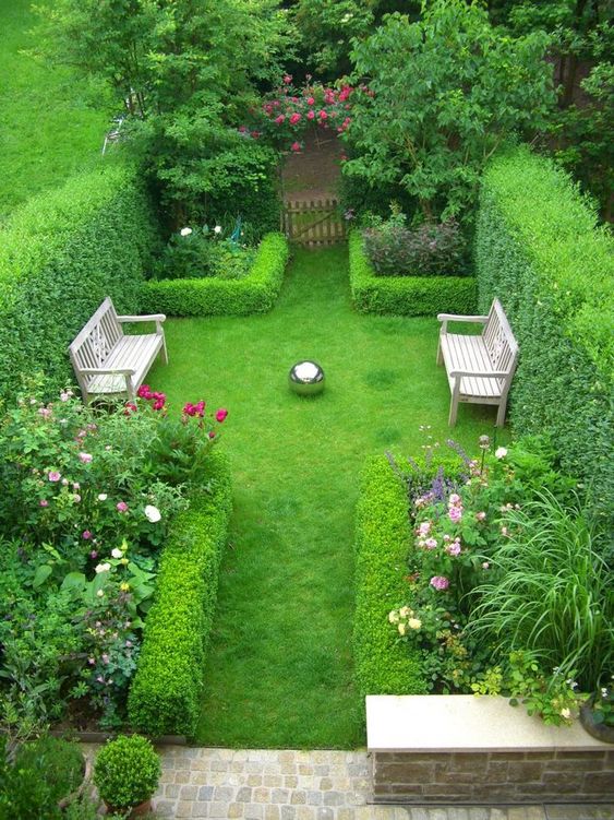 Court Yard Courtyard Gardens Design