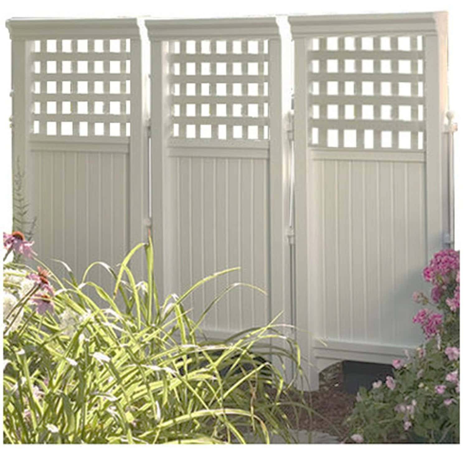 Simple And Cheap Privacy Fence Ideas Structhomecom Diy Privacy