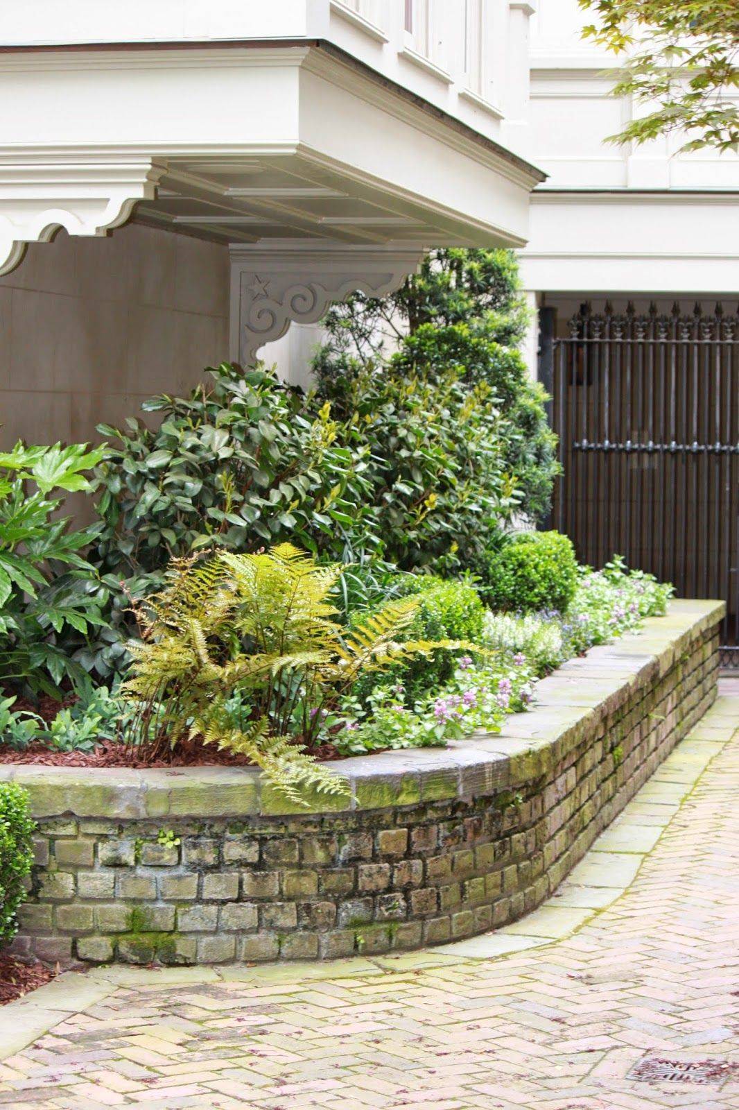 Savannahs Secret Gardens