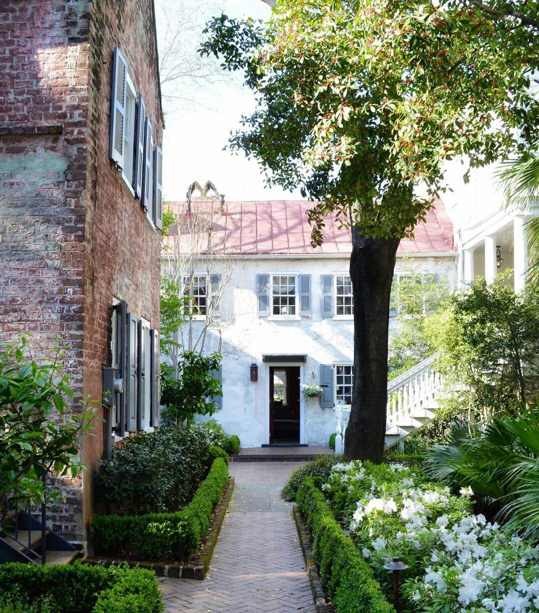 This Charming Charleston Garden