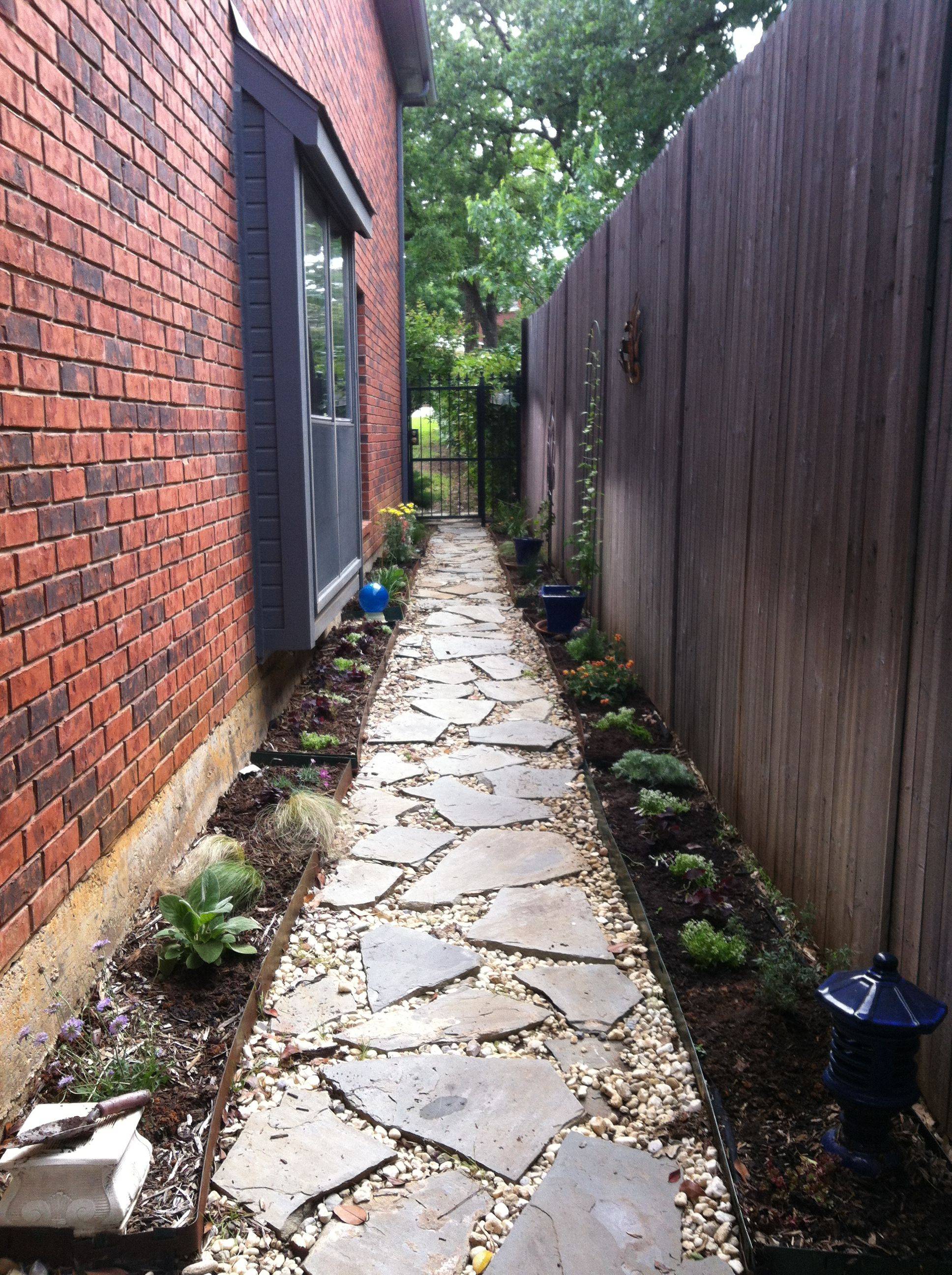 Stunning Stepping Stone Walkways And Garden Path Ideas Narrow