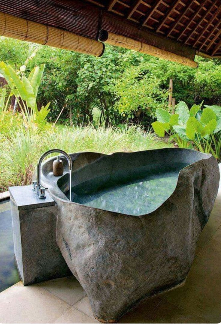 Bathtub Containers