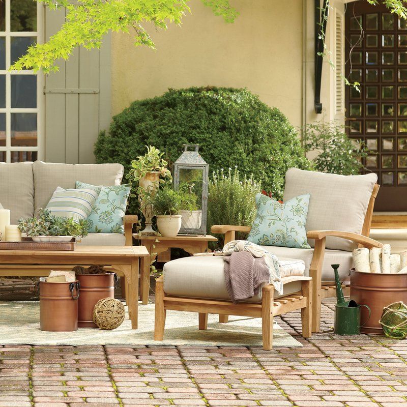 An Alternative Backyard Decoration