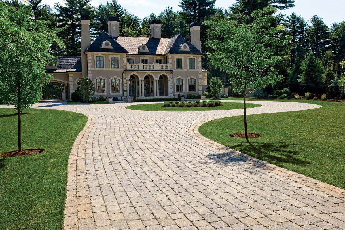 Circular Driveway Ideas