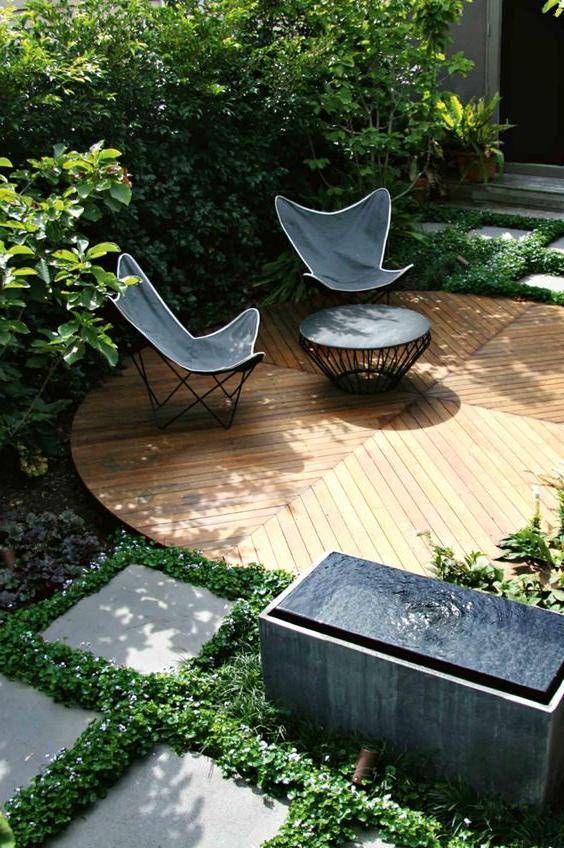 Google Search Circular Lawn