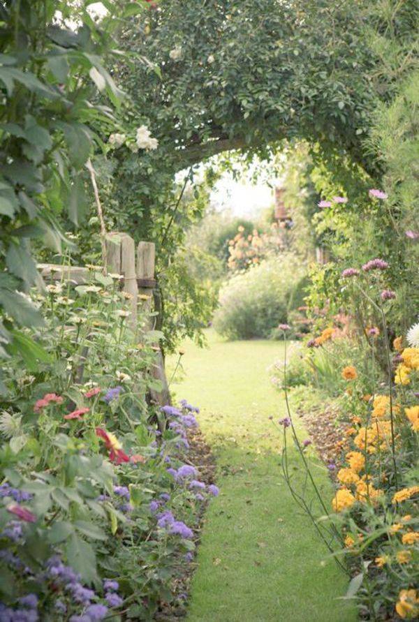 Large Gardens