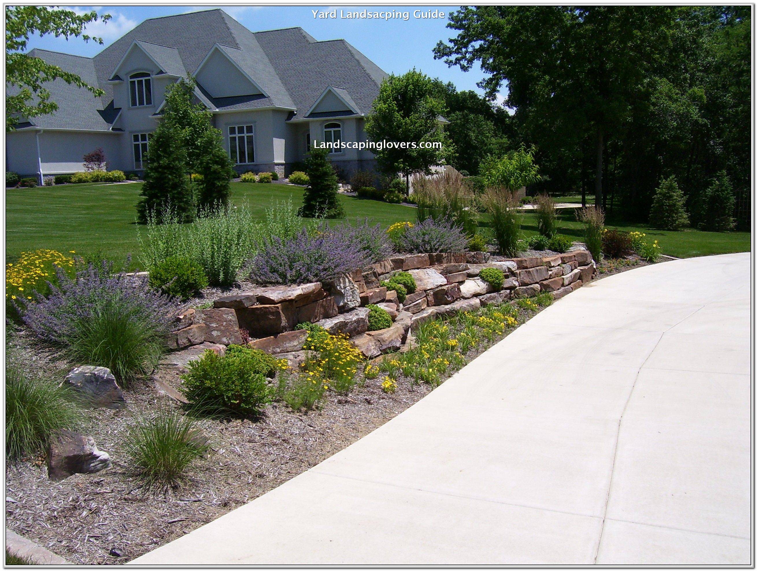 Beautiful Long Driveway Landscaping Design Ideas