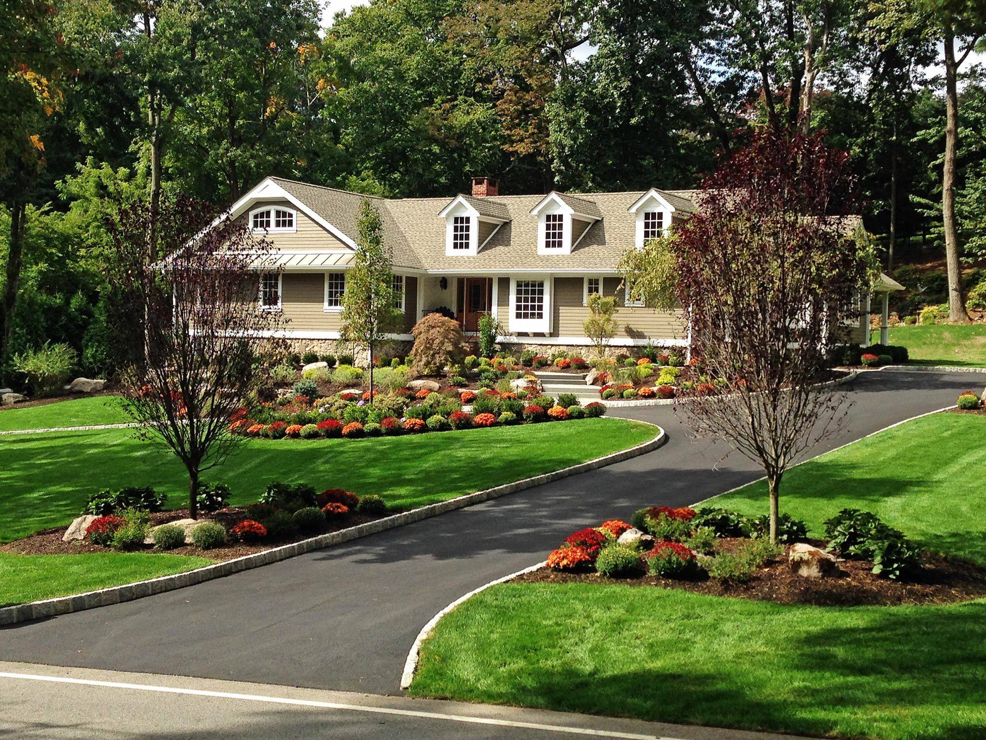 Courtyard Front Garden And Driveway Front Garden Ideas Driveway