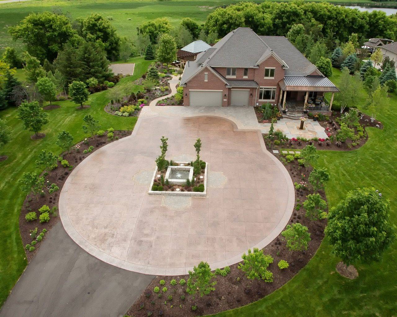 Driveway Entryway Design Minneapolis