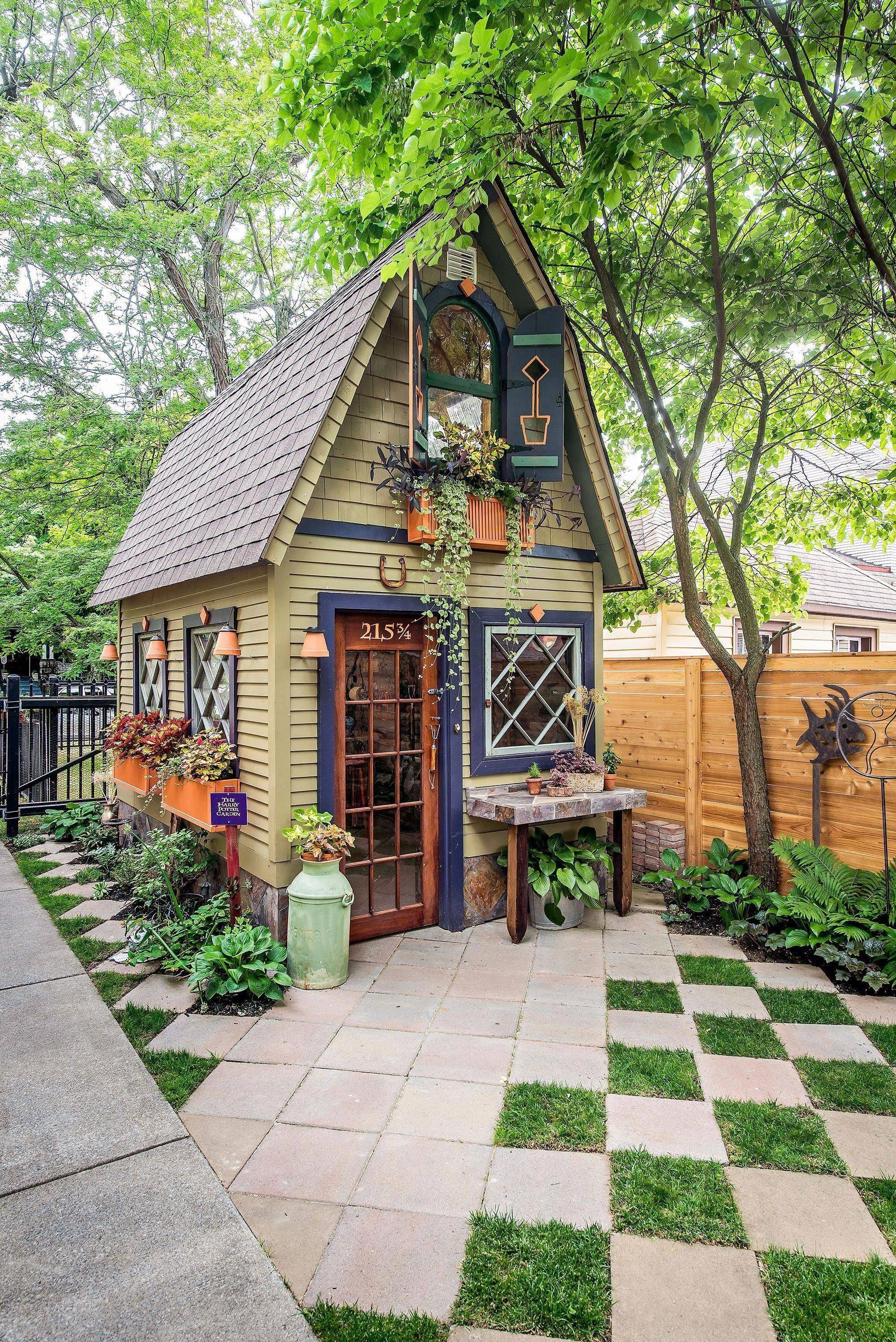 Lovelyving Architecture And Design Ideas Backyard Cottage Backyard