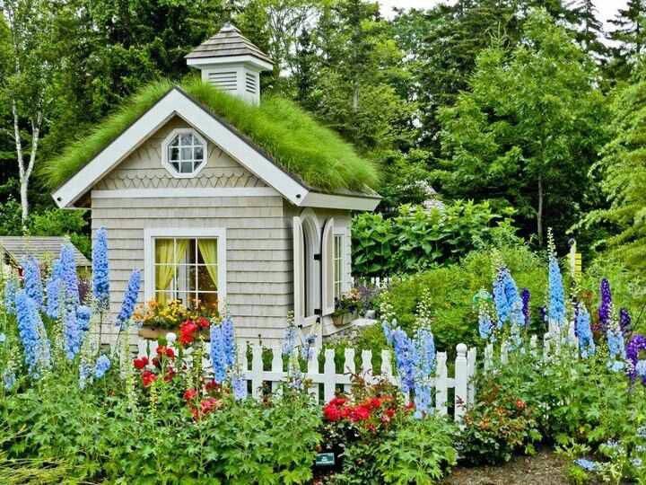 Stunning Small Cottage Garden Ideas