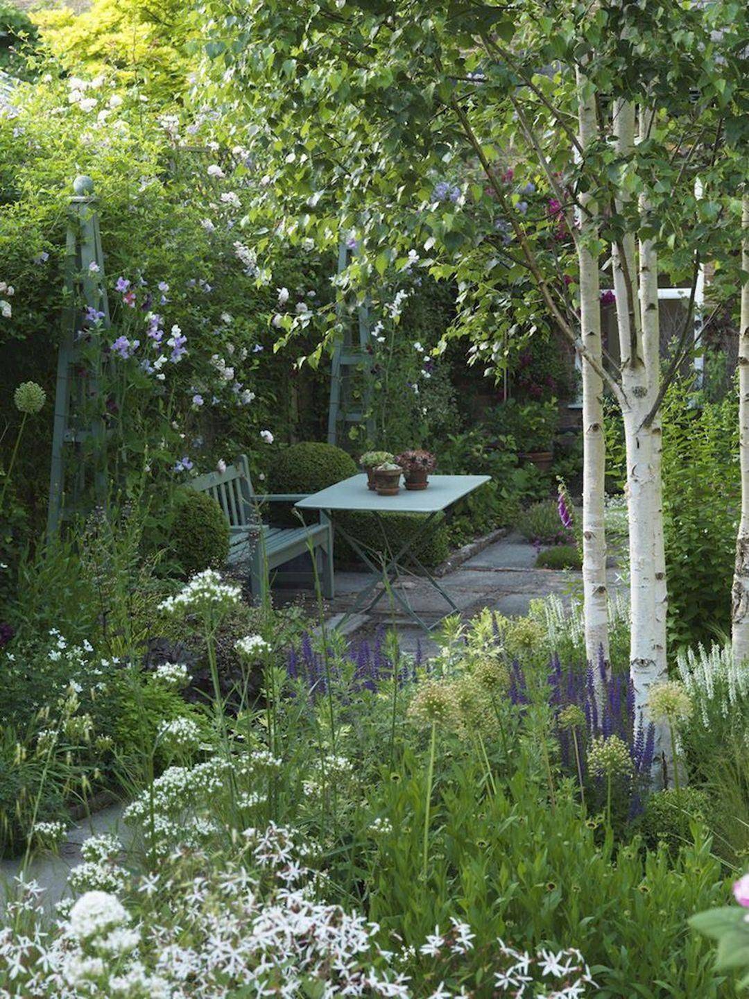 Beautiful Small Cottage Garden Design Ideas