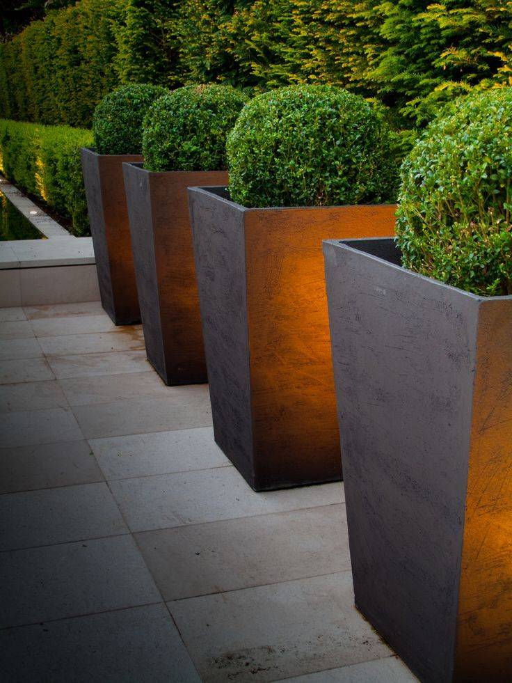 Beautiful Modern Outdoor Planters