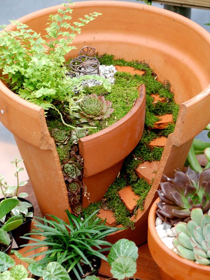 A Broken Pot Fairy Garden