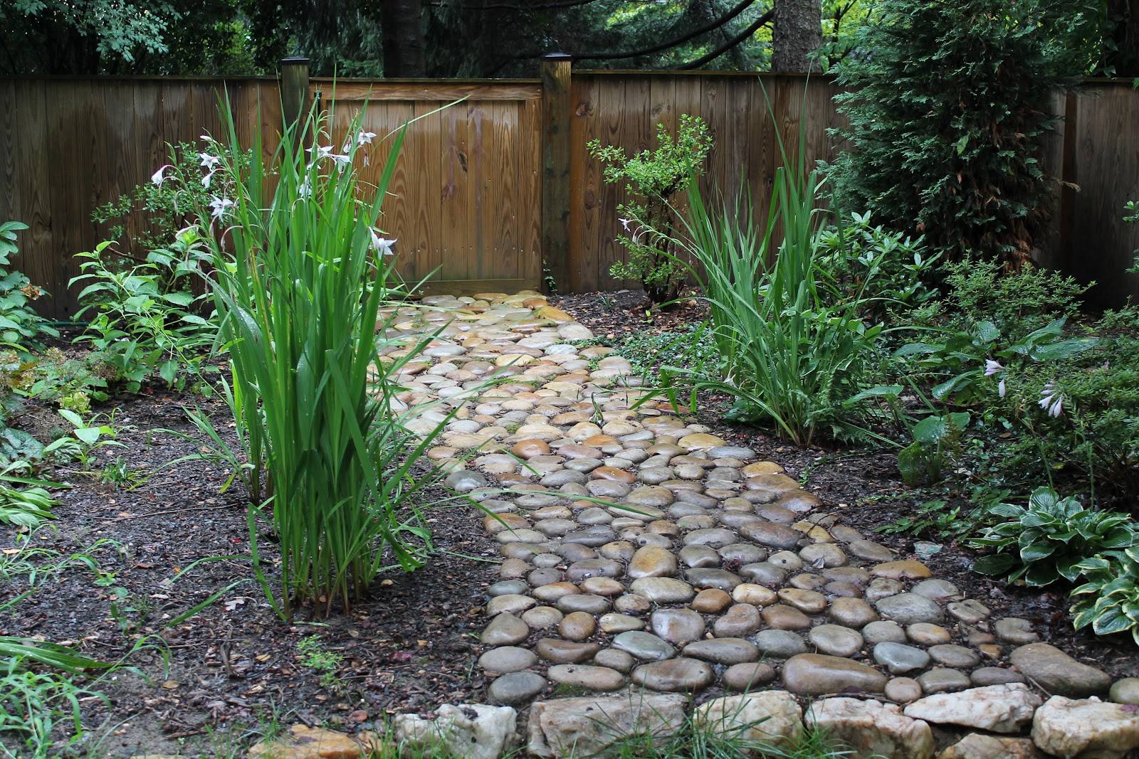 21 Making River Rock Walkway Garden Path Ideas To Consider SharonSable