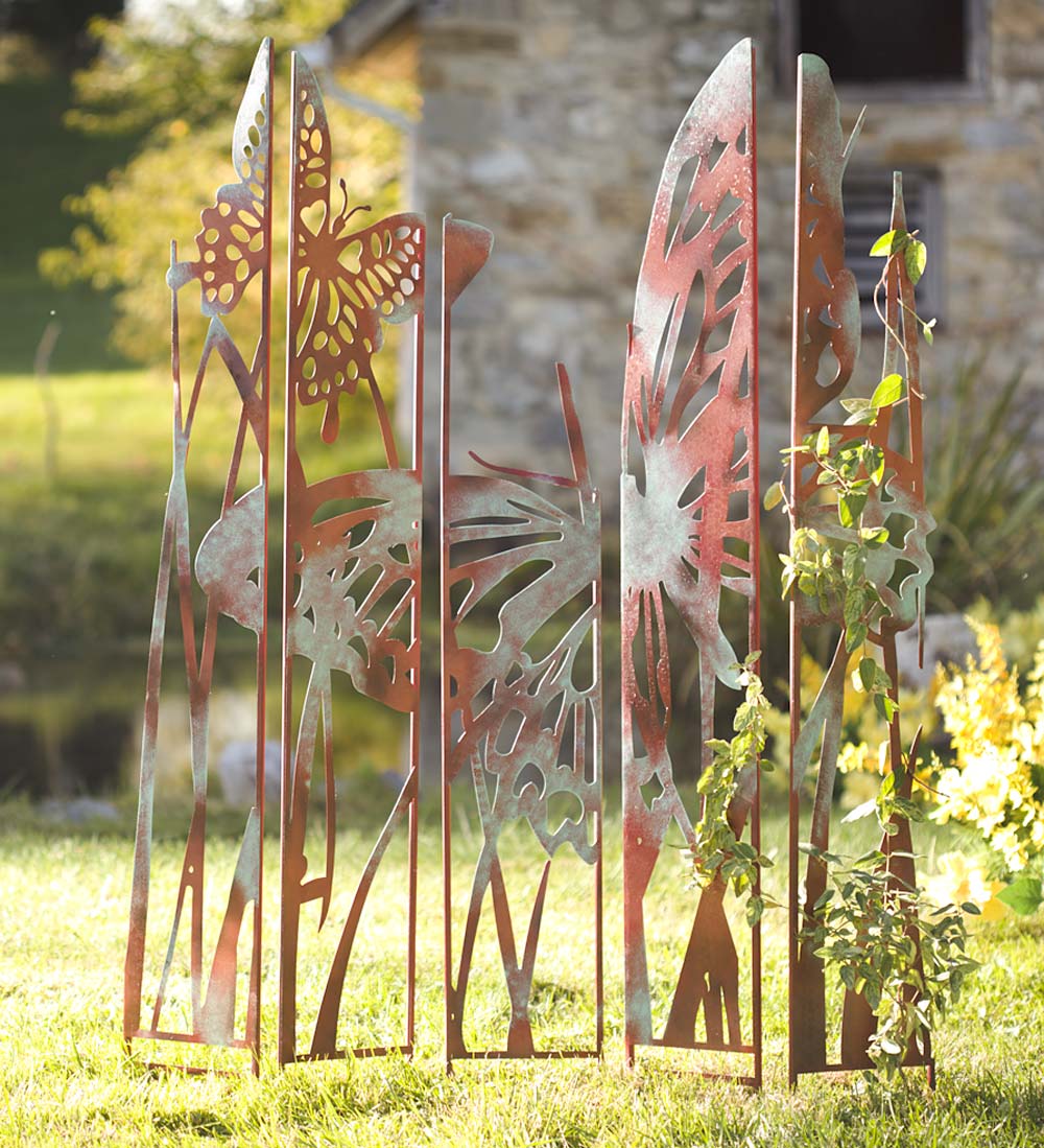 Red Zinnias Metal Garden Stakes