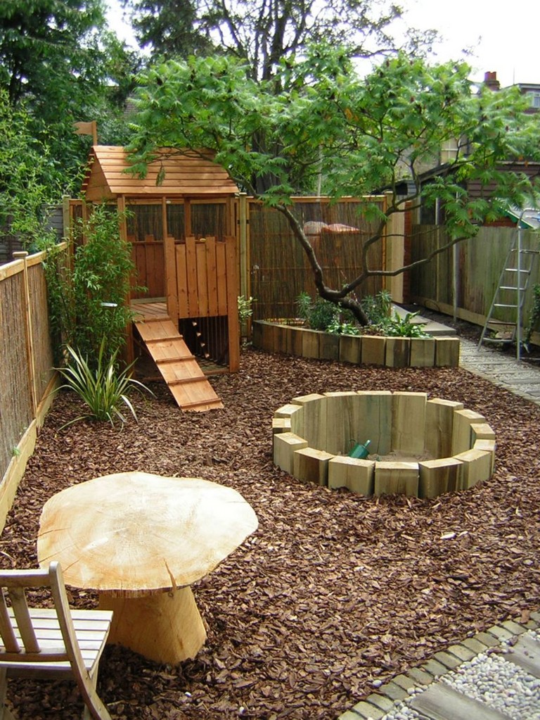Creative Small Backyard Playground Kids Design Ideas