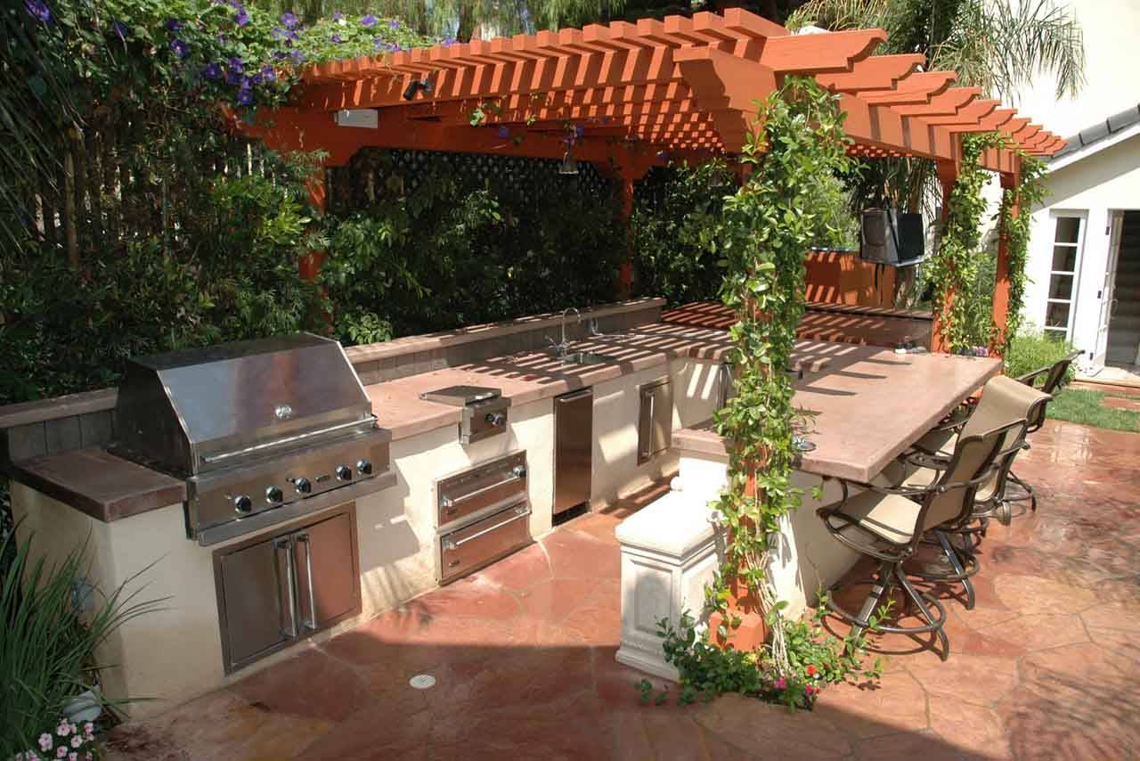 Keskeitti Outdoor Kitchen Design
