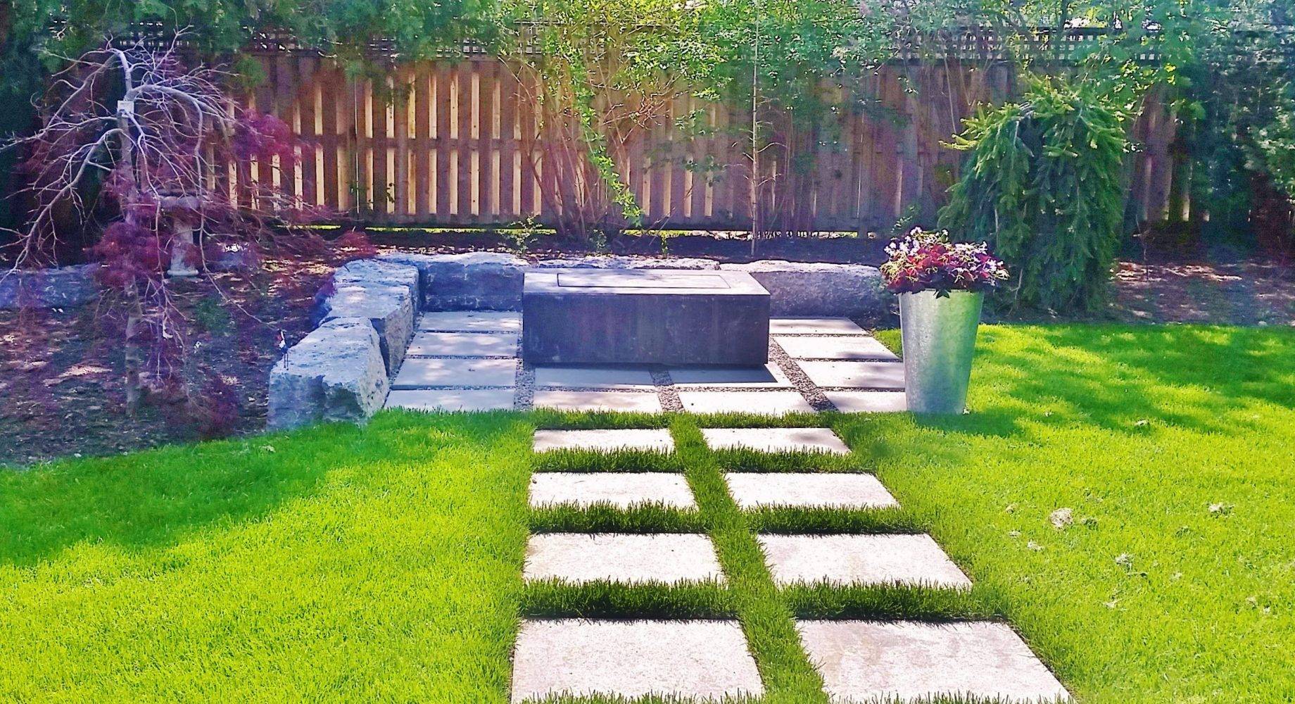 Best Backyard Landscape Ideas
