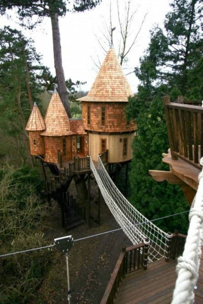 Amazing Simple Diy Treehouse