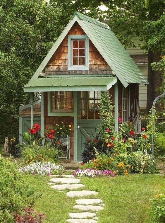 Small Cottage Garden Ideas