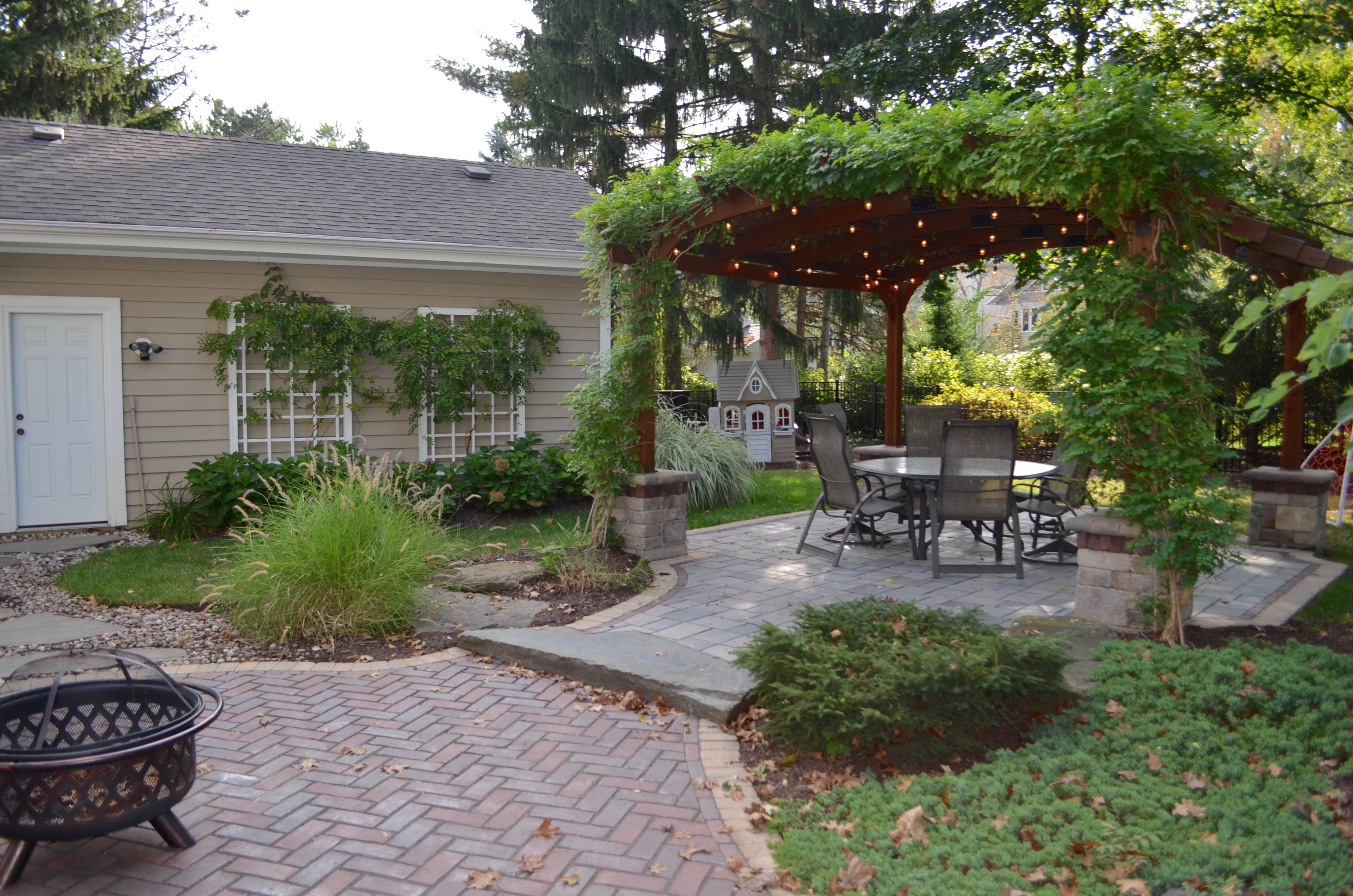 Beautiful Backyard Garden Path