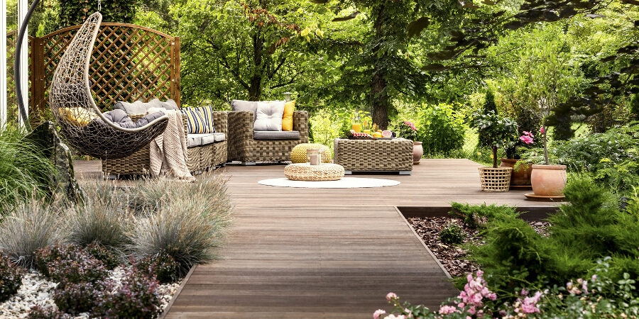 Classic New England Farmhouse Traditional Landscaping Ideas