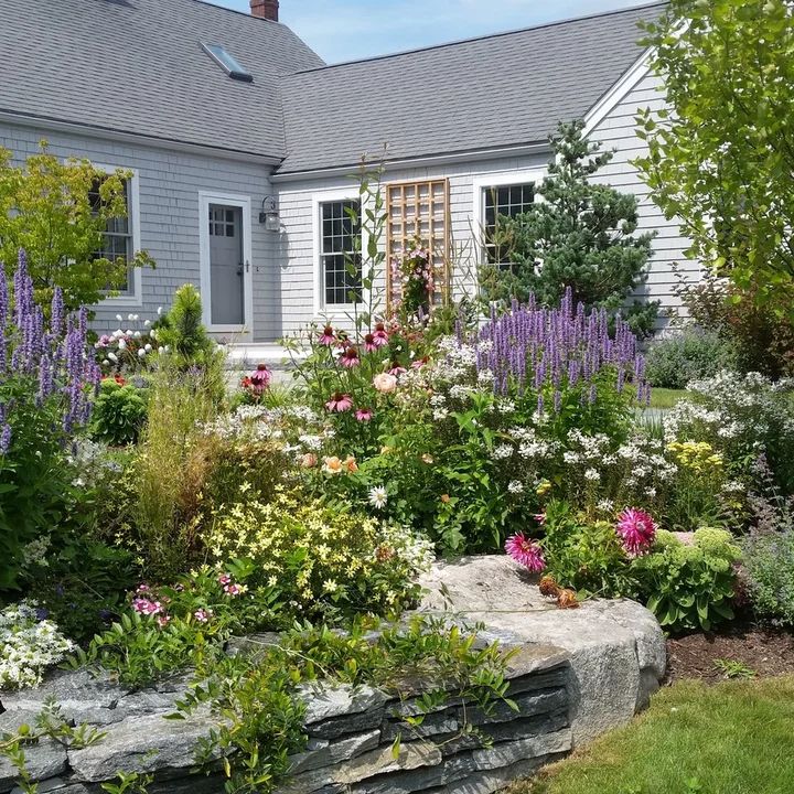 Garden Trends